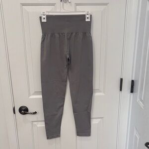 NVGTN Gray Seamless Leggings